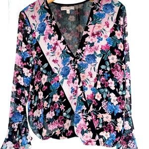 Guess Floral Bell Sleeve Wrap Top L